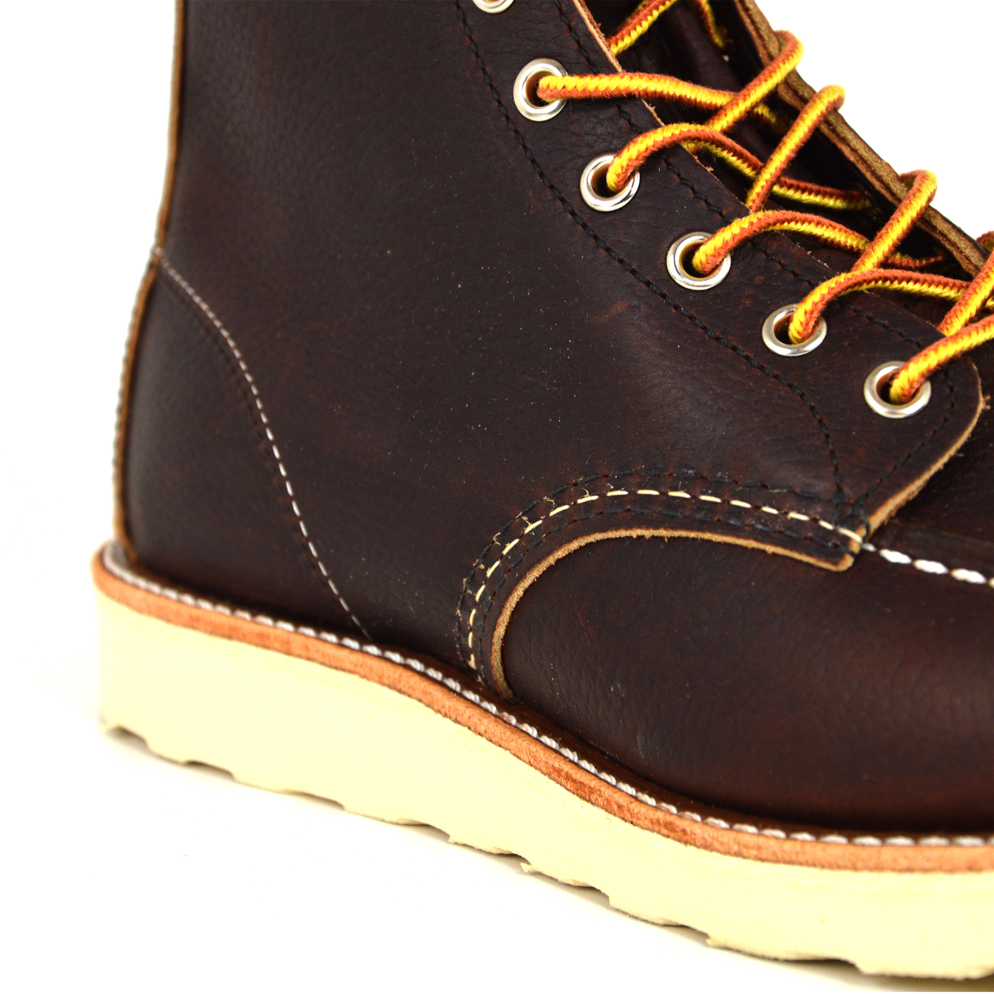 8138 MOC TOE – Boots