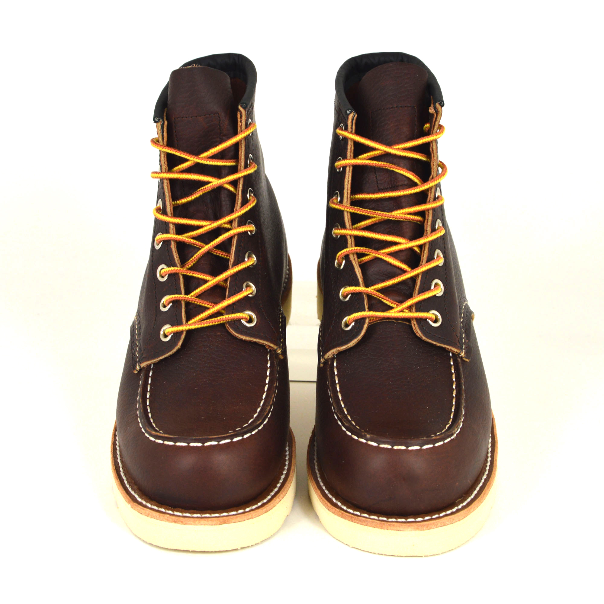 8138 MOC TOE – Boots
